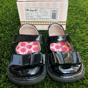 Wee Squeak black dress shoes, Sz 4